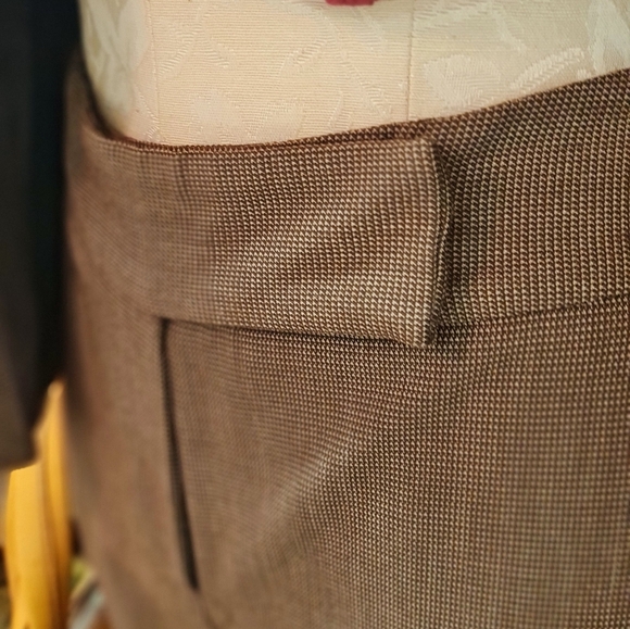 Rafaella Brown Pant Suit size 12P - Picture 7 of 7